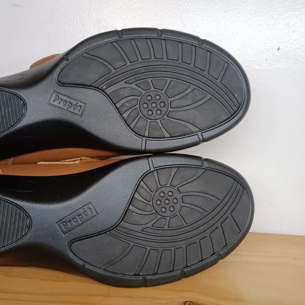 Propet Wallis Brown Leather Loafers Flats Shoes Women's Size 12 EE Comfort